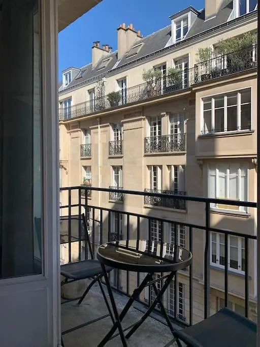 Ecrin Au Coeur De Paris Pres Du Jardin Du Luxembourgアパートメント フランス
