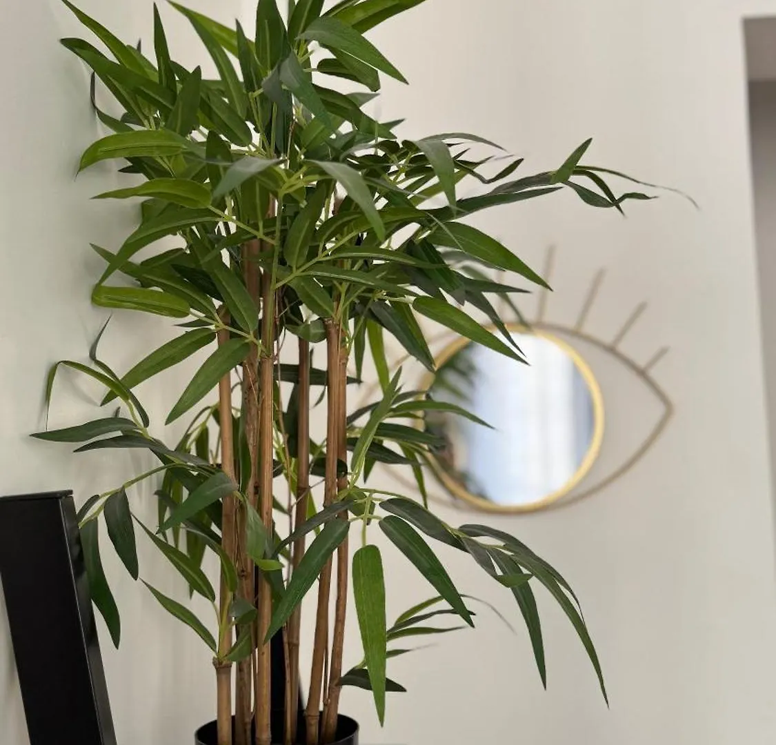 Ecrin Au Coeur De Paris Pres Du Jardin Du Luxembourgアパートメント 0*,  フランス